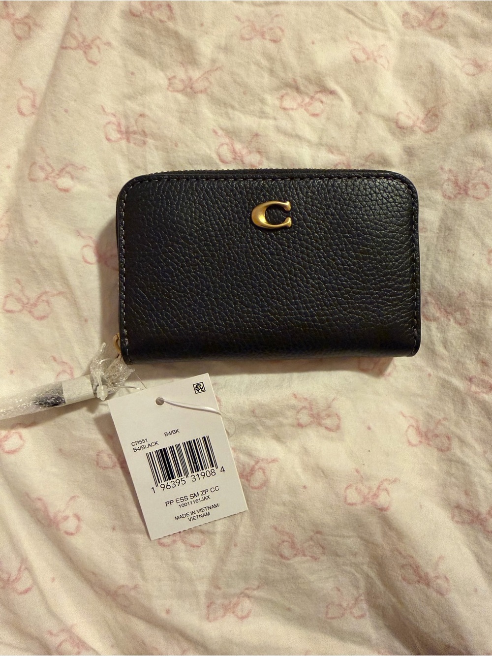 Coach Black Pebbled Leather Zip Card Case with Gold 'C'